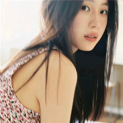 怪诞女孩